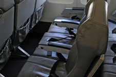 Boeing-737-300 salon view