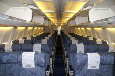 Boeing-737-400 salon view